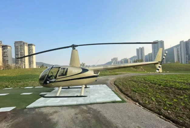 罗宾逊R44II 2015年 606小时 适航 价格优惠
