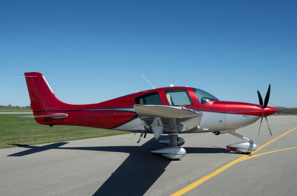 2022款西锐SR22-G6